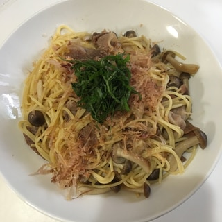 和風豚肉キノコパスタ